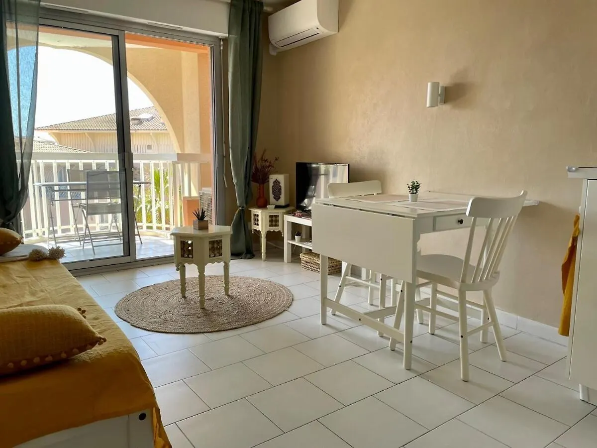 Apartment Appartement Frejus Direct Port Et Plage