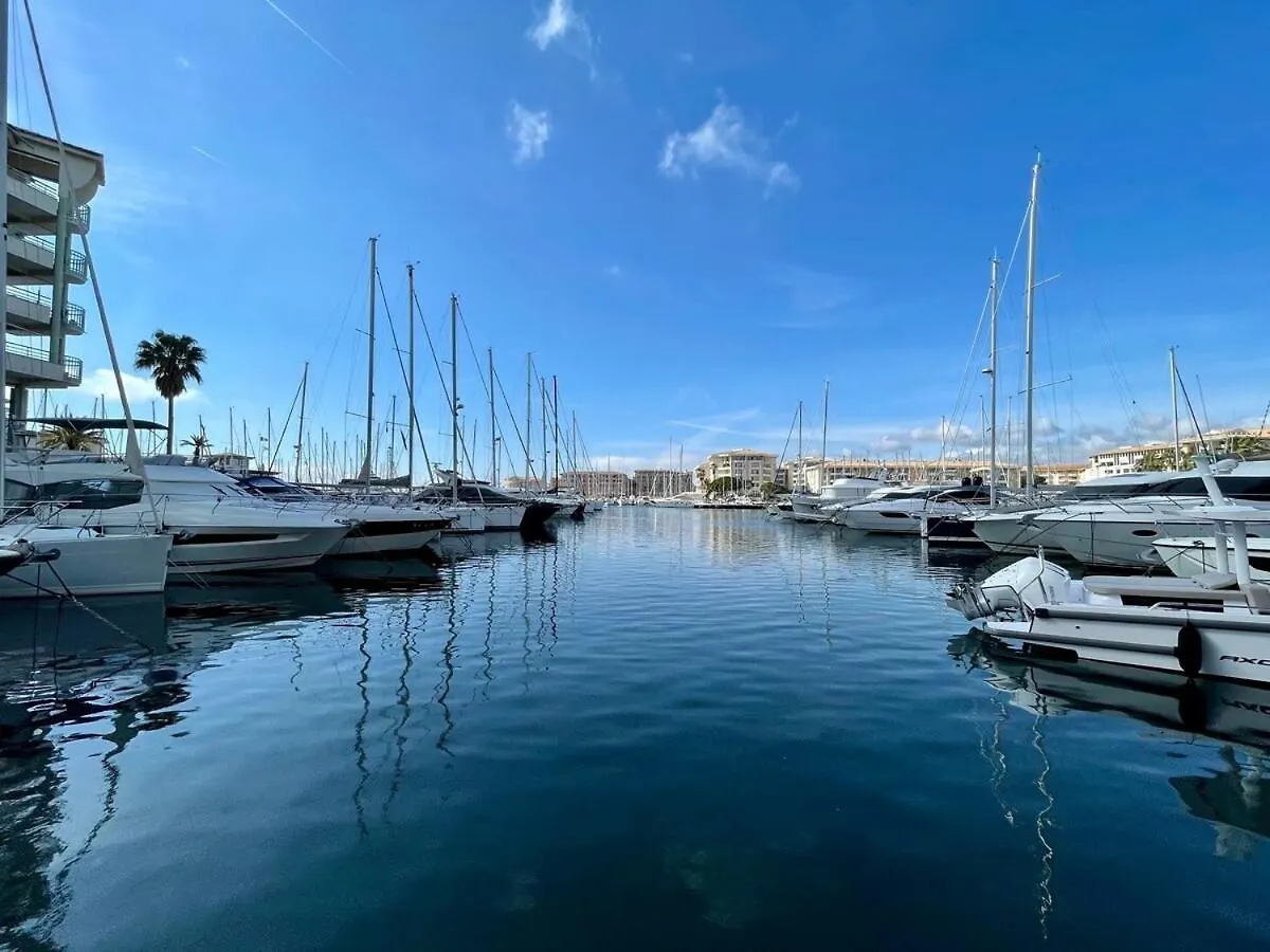 Appartement Frejus Direct Port Et Plage